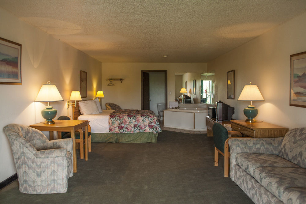 Crestview Inn Брансон-Уэст Экстерьер фото